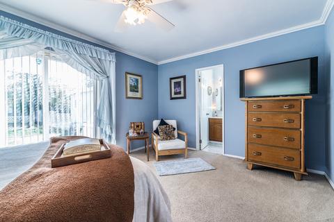 411 Gardner St, El Cajon, CA 92020 photo 10