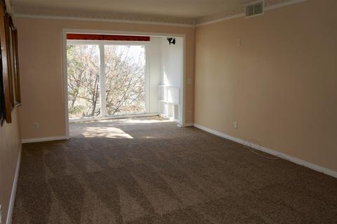 397 Stage Coach Rd, Oceanside, CA 92057 photo 7