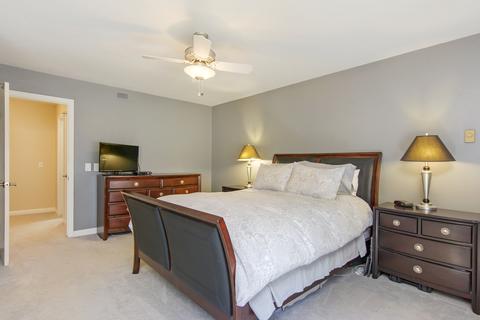 8272 Gilman Dr #20, La Jolla, CA 92037 photo 11