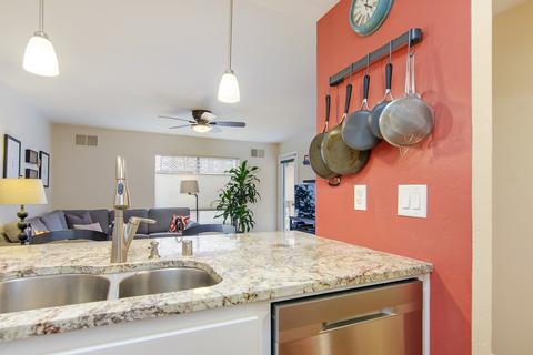 8272 Gilman Dr #20, La Jolla, CA 92037 photo 23