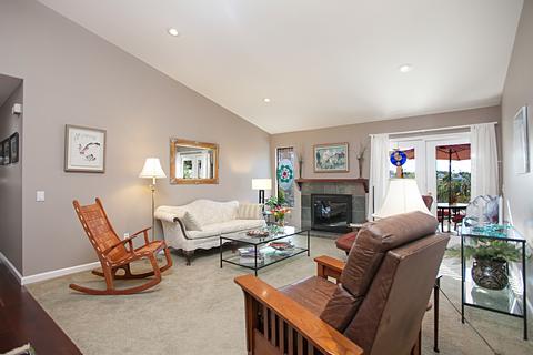 3473 Lawrence St, Carlsbad, CA 92010 photo 5
