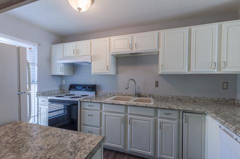 5700 Baltimore Dr #246, La Mesa, CA 91942 photo 3