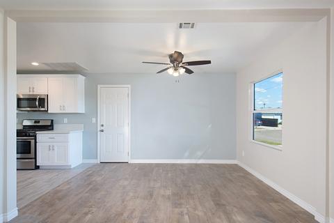 940 Wilfred St, El Cajon, CA 92021 photo 3