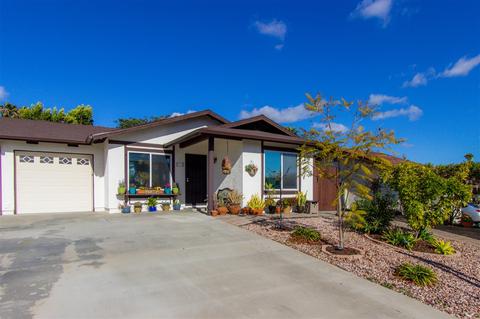 1722 Lemon Heights Dr, Oceanside, CA 92056 photo 1