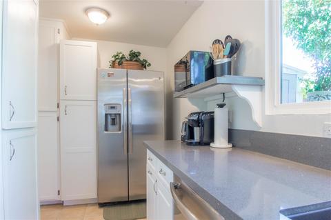 1722 Lemon Heights Dr, Oceanside, CA 92056 photo 4