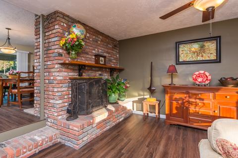 9696 Wayfarer Dr, La Mesa, CA 91942 photo 6