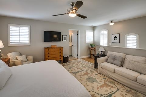 461 B, Coronado, CA 92118 photo 15