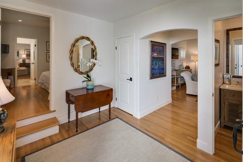 461 B, Coronado, CA 92118 photo 4