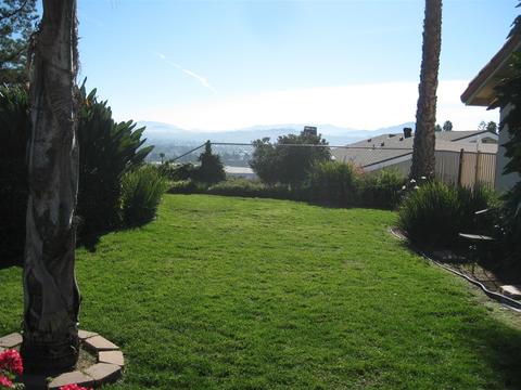 1678 Swallow Dr, El Cajon, CA 92020 photo 4