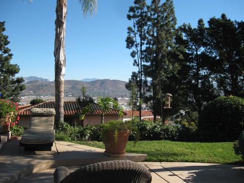 1678 Swallow Dr, El Cajon, CA 92020 photo 2