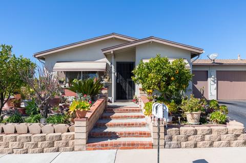 3299 Anchor Cir, Oceanside, CA 92056 photo 4