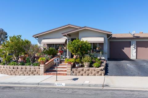 3299 Anchor Cir, Oceanside, CA 92056 photo 3