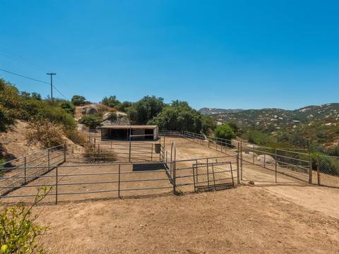 20485 Deerhorn Valley Rd, Jamul, CA 91935 photo 3