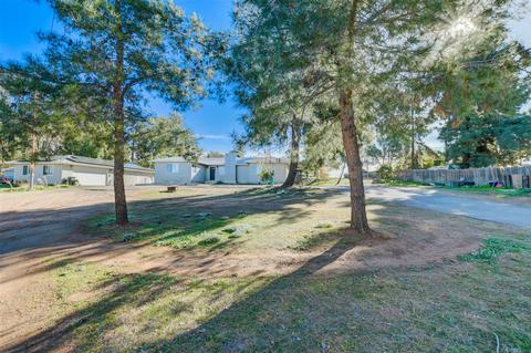 1915 Ranchito Ln, Alpine, CA 91901 photo 3