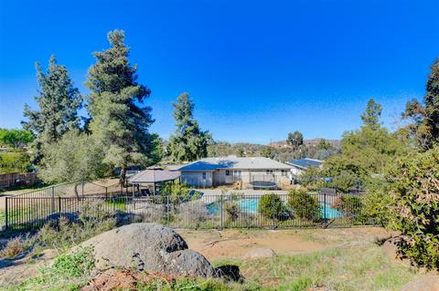 1915 Ranchito Ln, Alpine, CA 91901 photo 16