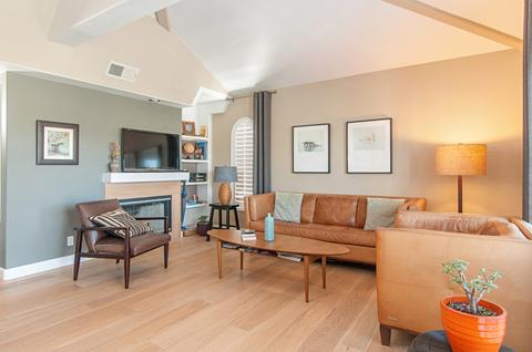 8593 Via Mallorca #E, La Jolla, CA 92037 photo 5