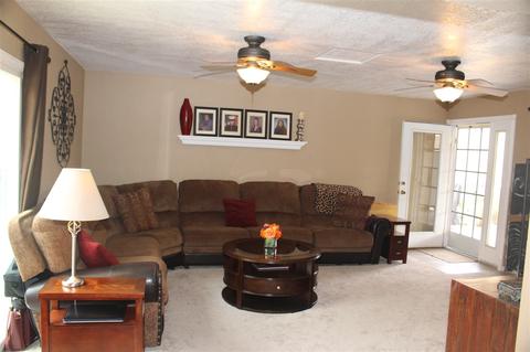 10425 Santana St, Santee, CA 92071 photo 8