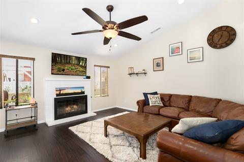 1854 Sunbury St, Escondido, CA 92026 photo 9