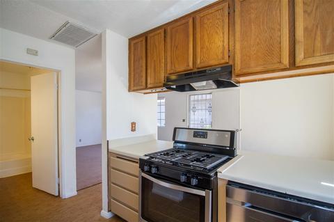 719 S Anza St, El Cajon, CA 92020 photo 6