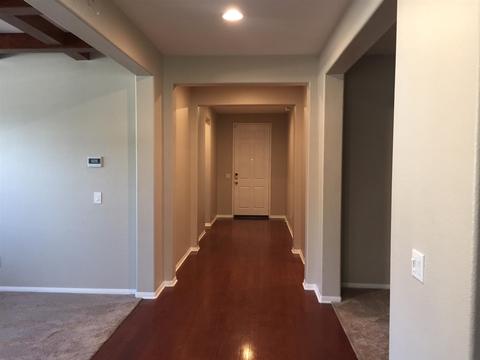3013 Burnet Dr, Escondido, CA 92027 photo 5