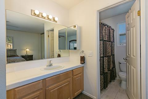 1915 E Grand #2, Escondido, CA 92027 photo 12