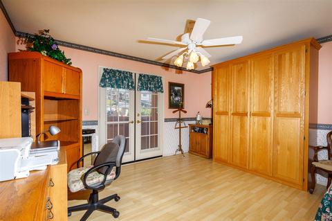 1832 Queens Way, Vista, CA 92084 photo 22
