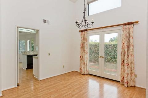 637 Hibiscus Gln, Escondido, CA 92025 photo 11