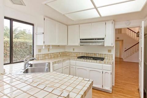 637 Hibiscus Gln, Escondido, CA 92025 photo 15