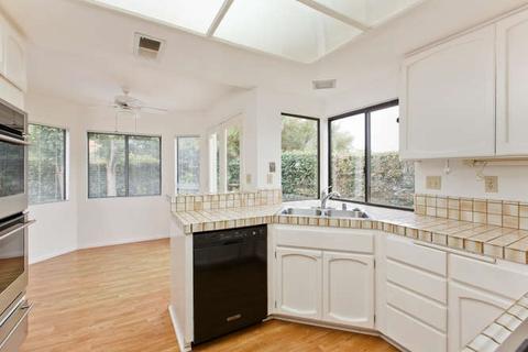 637 Hibiscus Gln, Escondido, CA 92025 photo 13