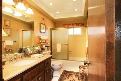7626 Cortina Ct, Carlsbad, CA 92009 photo 20