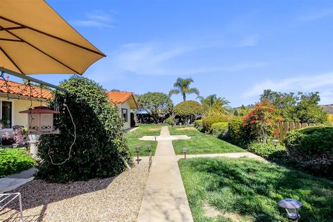 7626 Cortina Ct, Carlsbad, CA 92009 photo 25