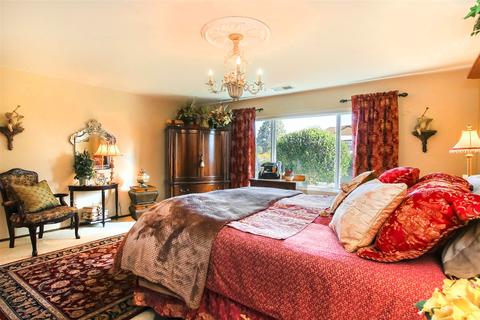 7626 Cortina Ct, Carlsbad, CA 92009 photo 16