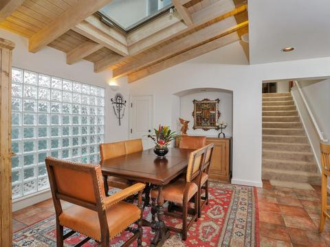 6921 Neptune Pl, La Jolla, CA 92037 photo 9