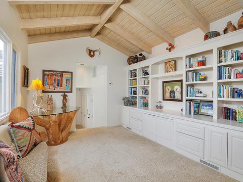 6921 Neptune Pl, La Jolla, CA 92037 photo 17