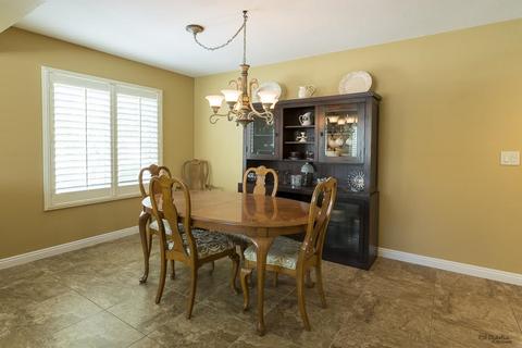 520 Pine Tree Pl, Escondido, CA 92025 photo 4