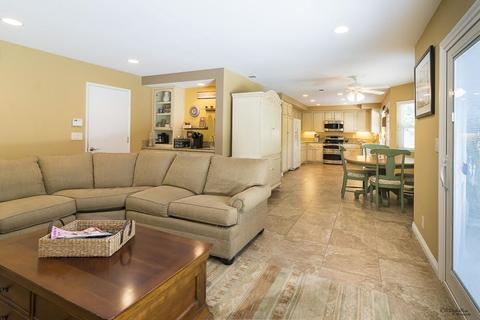 520 Pine Tree Pl, Escondido, CA 92025 photo 11