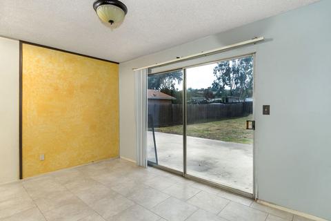 1276 Elkelton Blvd, Spring Valley, CA 91977 photo 7