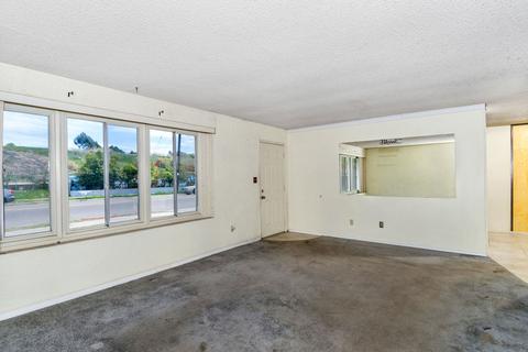 1276 Elkelton Blvd, Spring Valley, CA 91977 photo 5