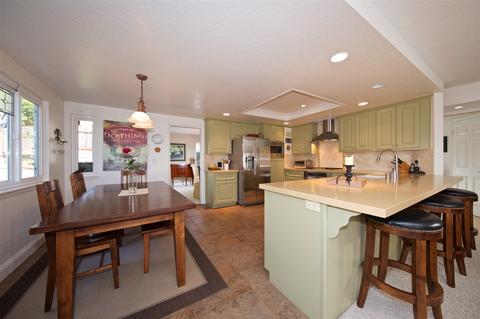 3941 Syme, Carlsbad, CA 92008 photo 4