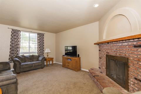 3323 Dawn Marie Dr, Alpine, CA 91901 photo 4