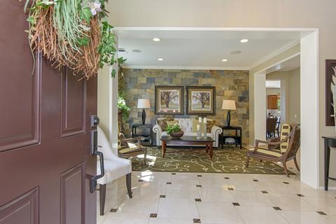 1067 Vista Pointe Blvd, Oceanside, CA 92057 photo 4