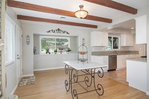 6380 Henderson Dr, La Mesa, CA 91942 photo 7