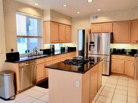 4915 Alameda Dr, Oceanside, CA 92056 photo 6