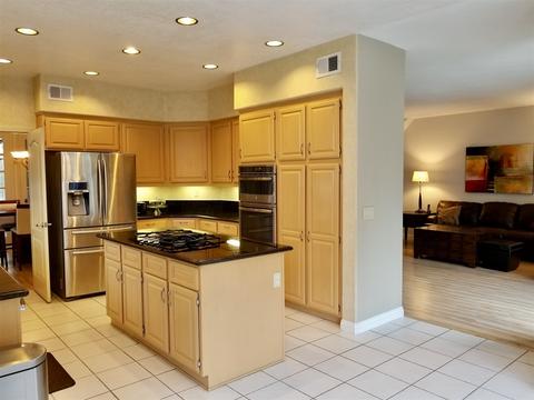 4915 Alameda Dr, Oceanside, CA 92056 photo 7