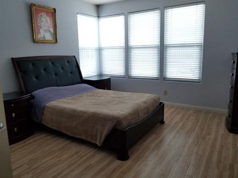 4915 Alameda Dr, Oceanside, CA 92056 photo 13