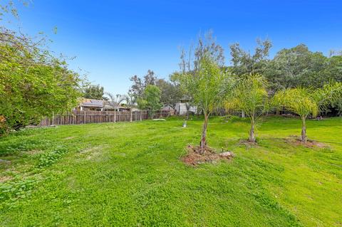 2255 Primrose Ave, Vista, CA 92083 photo 24