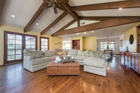 4327 Nabal Dr, La Mesa, CA 91941 photo 8
