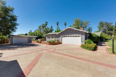 1730 Summit Dr, Escondido, CA 92027 photo 2