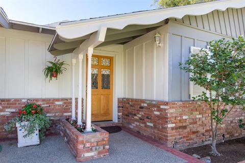 1730 Summit Dr, Escondido, CA 92027 photo 6