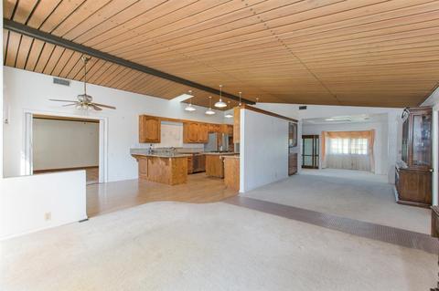 1730 Summit Dr, Escondido, CA 92027 photo 8